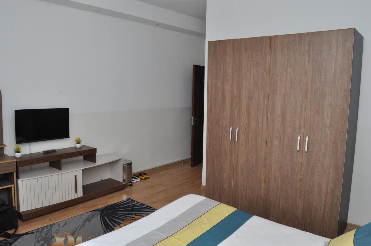 Hotel Sky Blue Mada Alasora Dış mekan fotoğraf