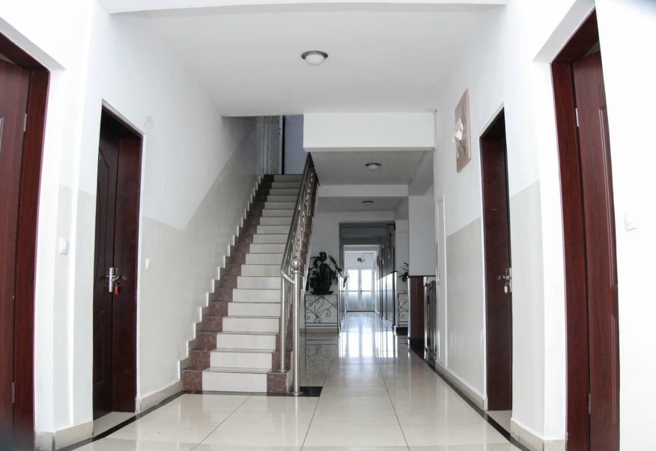Hotel Sky Blue Mada Alasora Dış mekan fotoğraf